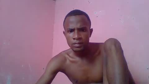 Adrian Honey online show from December 5, 2:00 pm