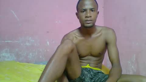 Adrian Honey online show from December 8, 7:47 am