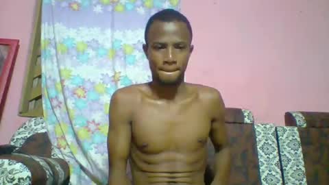 Adrian Honey online show from December 18, 3:15 am