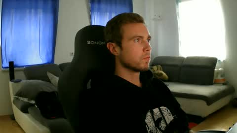 John Pearl online show from February 7, 3:16 pm