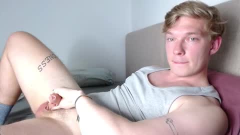 Snapshot of hercules__ chatting on March 8, 2:10 pm Gregblonde Alextattoo online show from March 8, 2:10 pm