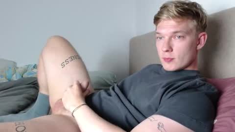 Snapshot of hercules__ chatting on March 14, 6:46 pm Gregblonde Alextattoo online show from March 14, 6:46 pm