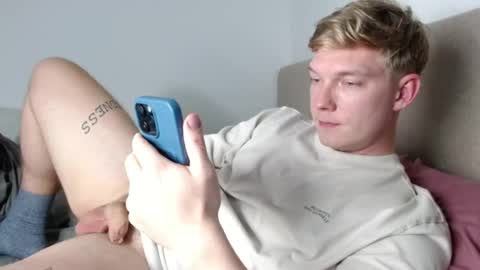 Snapshot of hercules__ chatting on March 18, 1:47 pm Gregblonde Alextattoo online show from March 18, 1:47 pm