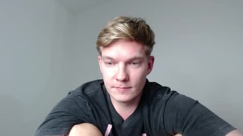 Snapshot of hercules__ chatting on March 26, 4:12 pm Gregblonde Alextattoo online show from March 26, 4:12 pm