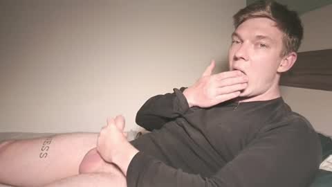 Snapshot of hercules__ chatting on July 21, 4:53 pm Gregblonde Alextattoo online show from July 21, 4:53 pm
