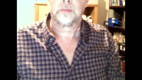 Snapshot of hereford66 chatting on February 21, 10:50 am hereford66 online show from February 21, 10:50 am