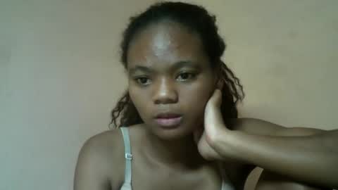Snapshot of herisse01 chatting on May 21, 9:22 pm herisse01 online show from May 21, 9:22 pm