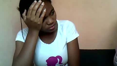 Snapshot of herisse01 chatting on June 20, 7:33 am herisse01 online show from June 20, 7:33 am