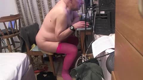 mature online show from March 2, 6:25 am