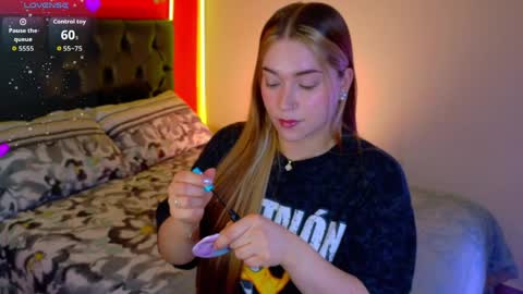 hermione_blonde online show from March 27, 11:32 am