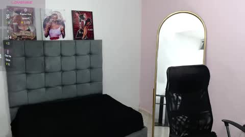 Alana online show from October 18, 10:32 pm