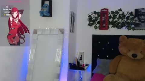 Alana online show from June 21, 11:51 pm