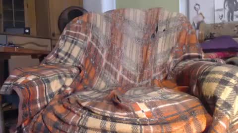 Snapshot of herrzauberns chatting on December 9, 2:17 pm herrzauberns online show from December 9, 2:17 pm