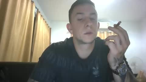 Snapshot of heteroboyxx chatting on November 21, 5:55 pm heteroboyxx online show from November 21, 5:55 pm