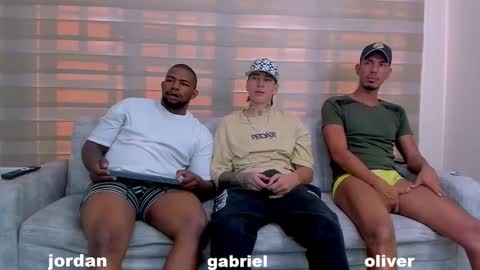 heteros men online show from February 20, 7:41 pm