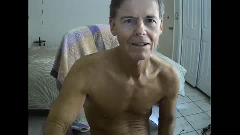 Snapshot of hewes1 chatting on November 14, 10:58 am hewes1 online show from November 14, 10:58 am