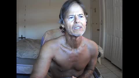 Snapshot of hewes1 chatting on March 24, 11:37 am hewes1 online show from March 24, 11:37 am