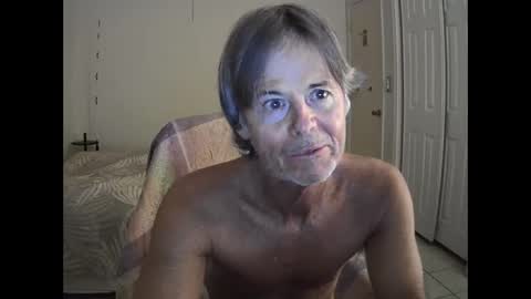 Snapshot of hewes1 chatting on April 15, 9:16 am hewes1 online show from April 15, 9:16 am