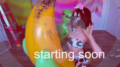 salem online show from October 13, 2:22 am