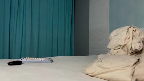 Snapshot of hey_arnold chatting on November 23, 5:24 pm Arnold online show from November 23, 5:24 pm