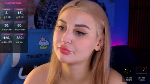 hey_cassie online show from October 30, 4:08 pm