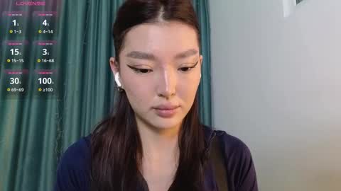 Audrey online show from November 13, 3:33 pm