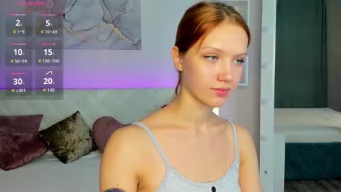 Snapshot of hey_lexy chatting on January 13, 1:22 am Lexy GMT1 0200 am-0900am Mon Tue online show from January 13, 1:22 am