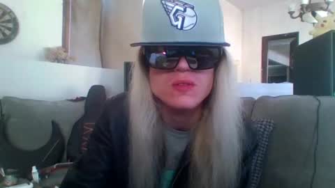 hey_mikky online show from September 21, 4:30 pm