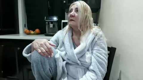 Heyheygrey online show from February 3, 7:52 pm