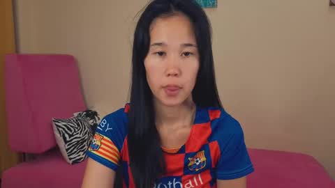 Naomi online show from May 30, 9:45 pm
