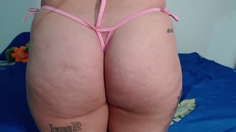 Snapshot of heykarlita chatting on July 3, 3:24 am HeyKarlitaa online show from July 3, 3:24 am