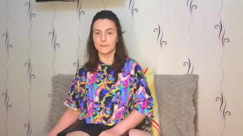 Heyy baddie online show from April 27, 5:00 pm