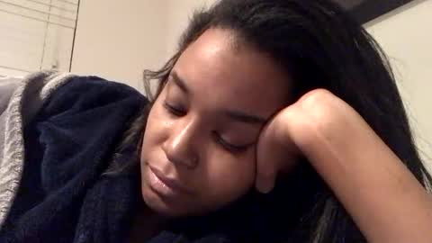 Snapshot of heyyou301990 chatting on November 4, 5:50 am heyyou301990 online show from November 4, 5:50 am