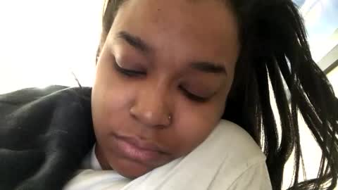 Snapshot of heyyou301990 chatting on February 16, 12:45 pm heyyou301990 online show from February 16, 12:45 pm