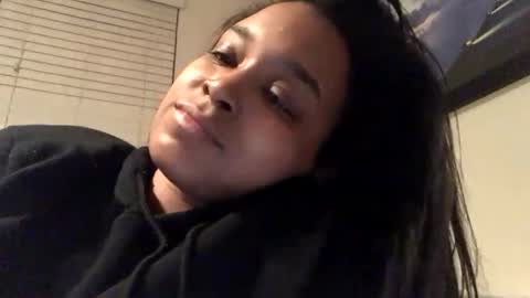 Snapshot of heyyou301990 chatting on February 18, 1:56 am heyyou301990 online show from February 18, 1:56 am