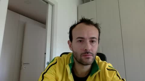 hhombre online show from September 29, 8:52 am