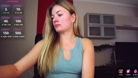 Lina online show from October 15, 11:21 am