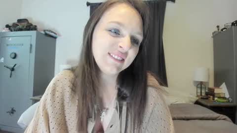 Paige online show from September 28, 1:22 am