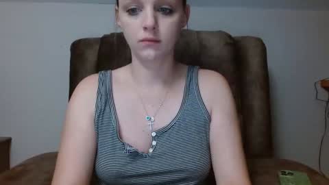 Snapshot of hi_cut_cutie chatting on October 22, 1:22 pm Paige online show from October 22, 1:22 pm
