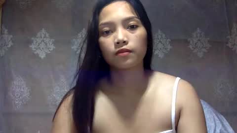 hi_there99 online show from October 2, 3:02 am