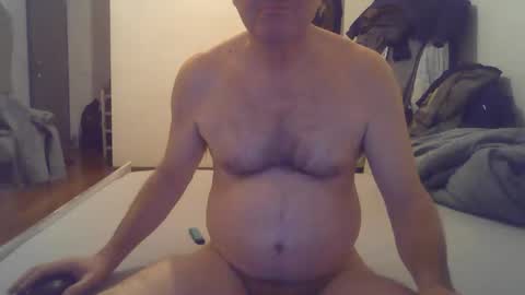 Snapshot of hibbhwru chatting on February 19, 6:48 pm hibbhwru online show from February 19, 6:48 pm