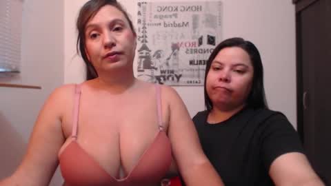 Tinna online show from October 11, 11:09 am