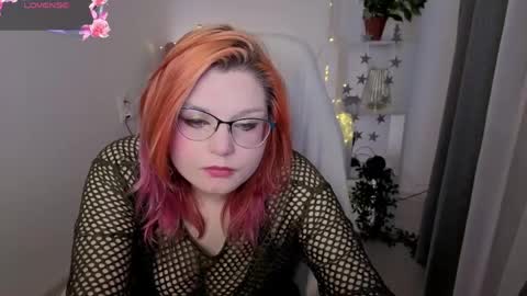 Snapshot of hiddencharmm chatting on May 17, 10:50 pm hiddencharmm online show from May 17, 10:50 pm