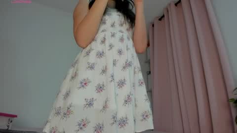 Snapshot of hiddendana chatting on December 2, 11:48 am Dana online show from December 2, 11:48 am