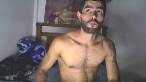 hideonbush online show from October 20, 2:56 am