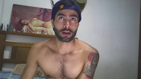 hideonbush online show from October 29, 2:52 pm