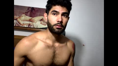 hideonbush online show from January 17, 11:26 am