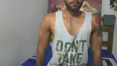 hideonbush online show from February 4, 11:49 am