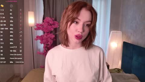 Adel online show from April 22, 2:29 pm