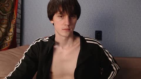 higherdegree online show from March 27, 11:37 pm